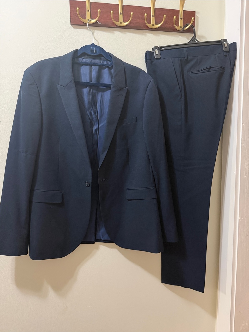 Men’s Topman Navy Slim-Fit Two-Piece Suit Size 34R